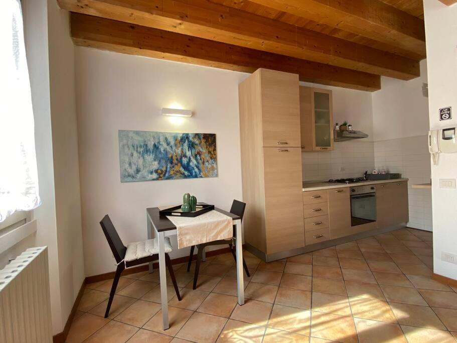 モンツァCasa Annais In Zona Ospedale, Autodromo, Parcoアパートメント エクステリア 写真